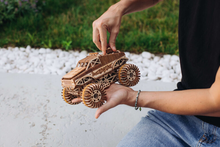 Puzzles 3D de voitures en bois
