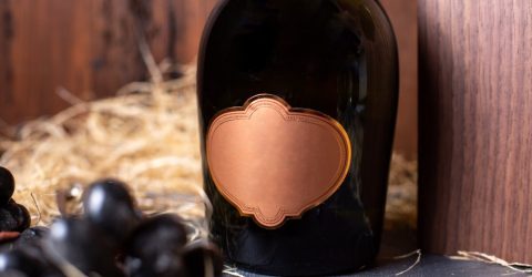 Personnalisation d'étiquettes de bouteille de vin