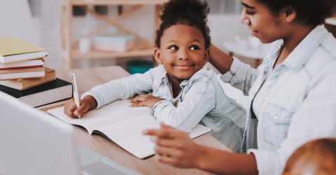 Devenir éducatrice de jeunes enfants